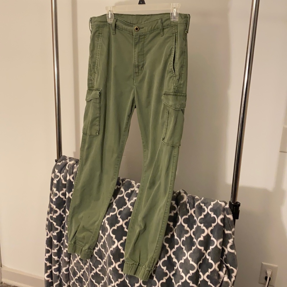 Levi’s Cargo Pants